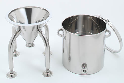 粉体用カスタム脚付ホッパー蓋容器 3