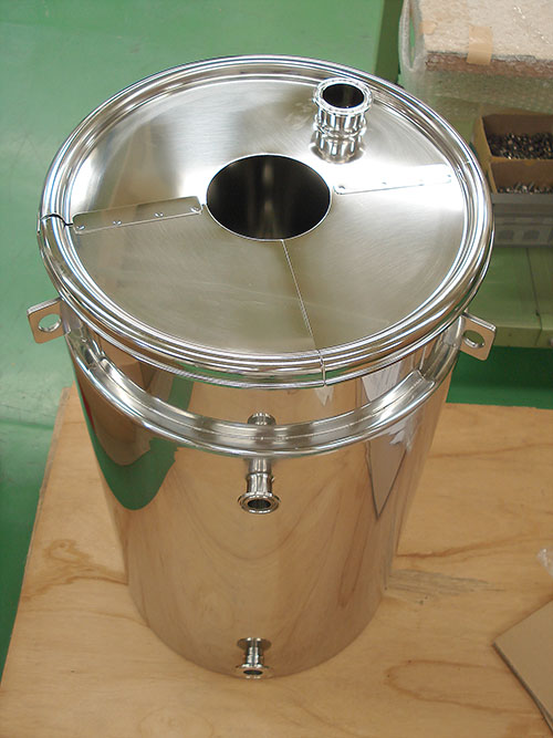 攪拌用半割蓋付ジャケット容器 2