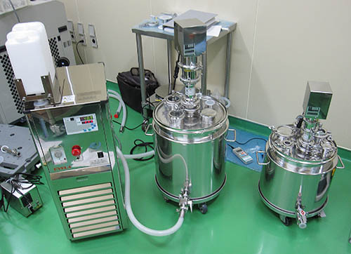 低温恒温水循環ジャケット型攪拌容器 2