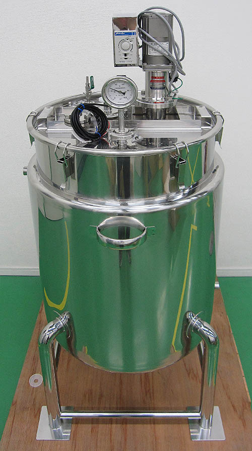 温調攪拌ジャケット型鏡板容器 1