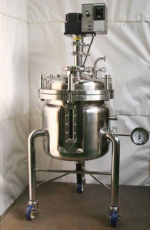 温調攪拌ジャケット型加圧容器 1