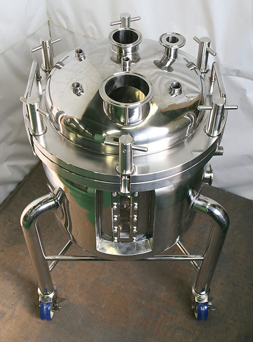 温調攪拌ジャケット型加圧容器 3
