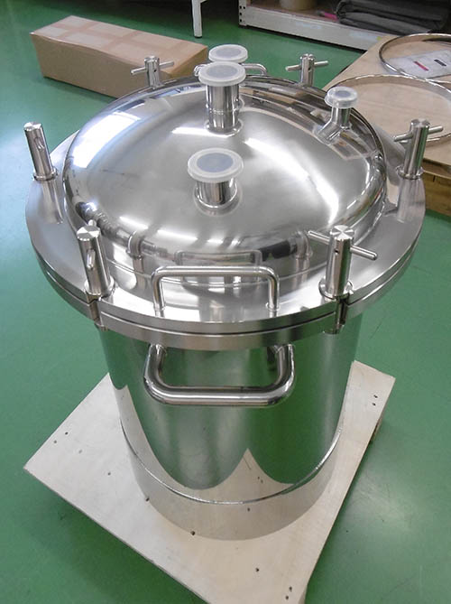 カスタムオープン型加圧容器の蓋