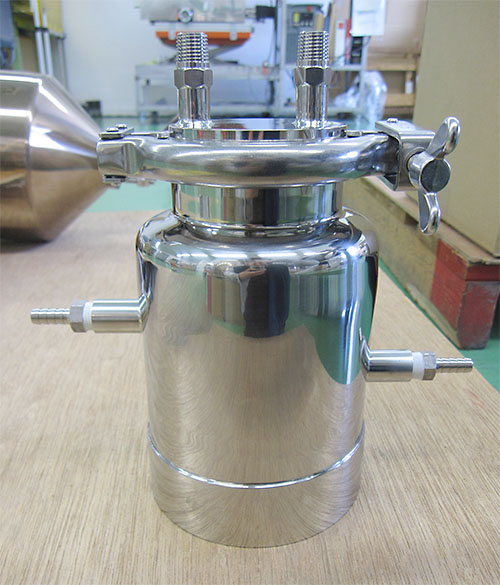 ジャケット型小容量加圧容器2