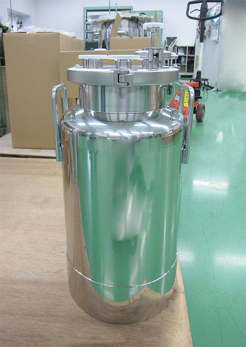 へルールオープン加圧容器1